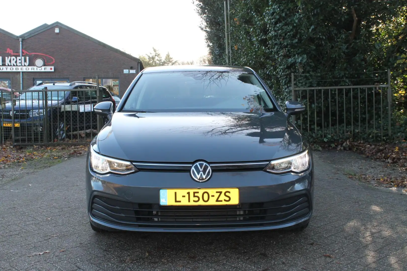 Volkswagen Golf 1.0 TSI Life, Navi, Clima, Cruise, Stoelverw. Gris - 2