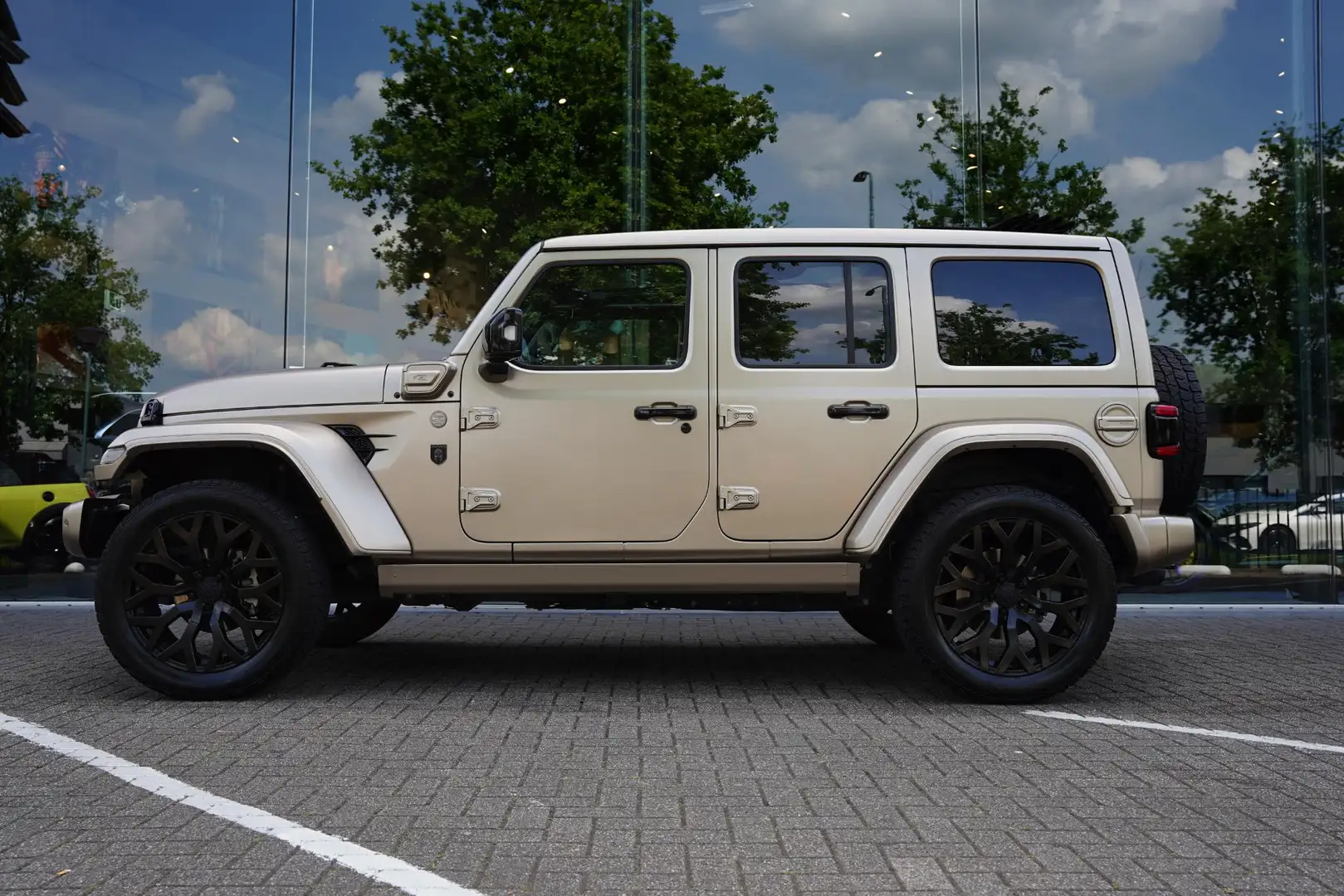 Jeep Wrangler Unlimited BRUTE 4xe 380 Rubicon BTW Performance Pa Brown - 2