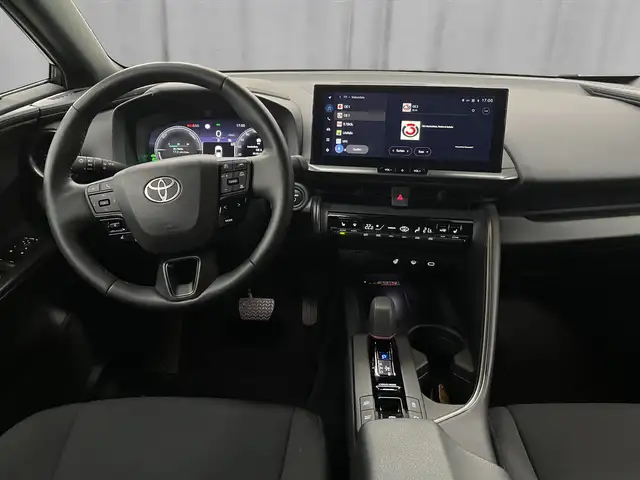 Toyota C-HR view 8
