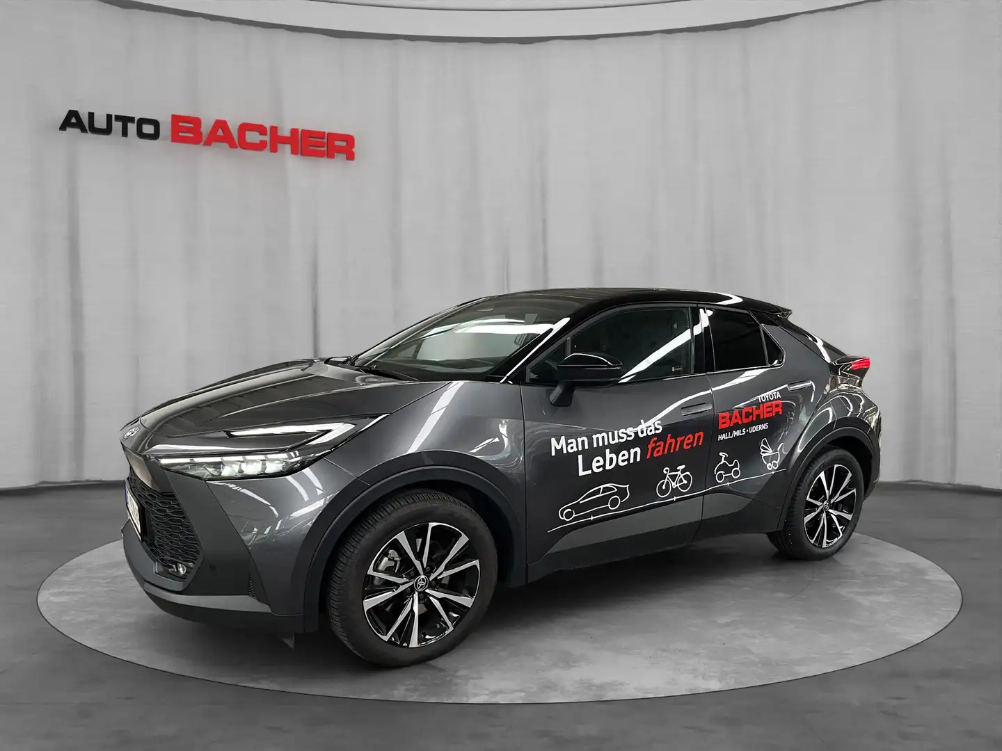 Toyota C-HR 2,0 l Plugin Schwarz - 1