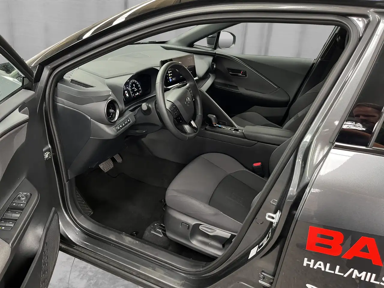 Toyota C-HR 2,0 l Plugin 7
