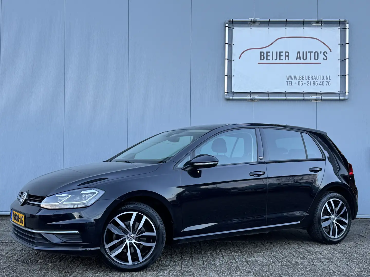 Volkswagen Golf 1.5 TSI Highline Business R Automaat/Camera/Apple Noir - 1