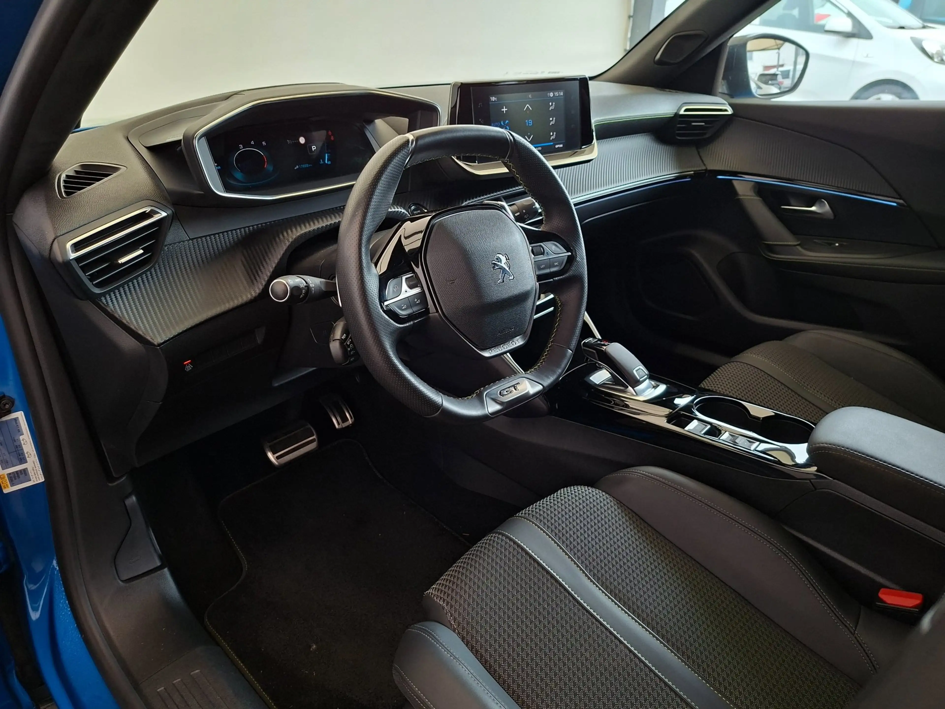 Peugeot 2008 1.2 PureTech GT-Line|Lage km stand|Digital dashboa — photo 13