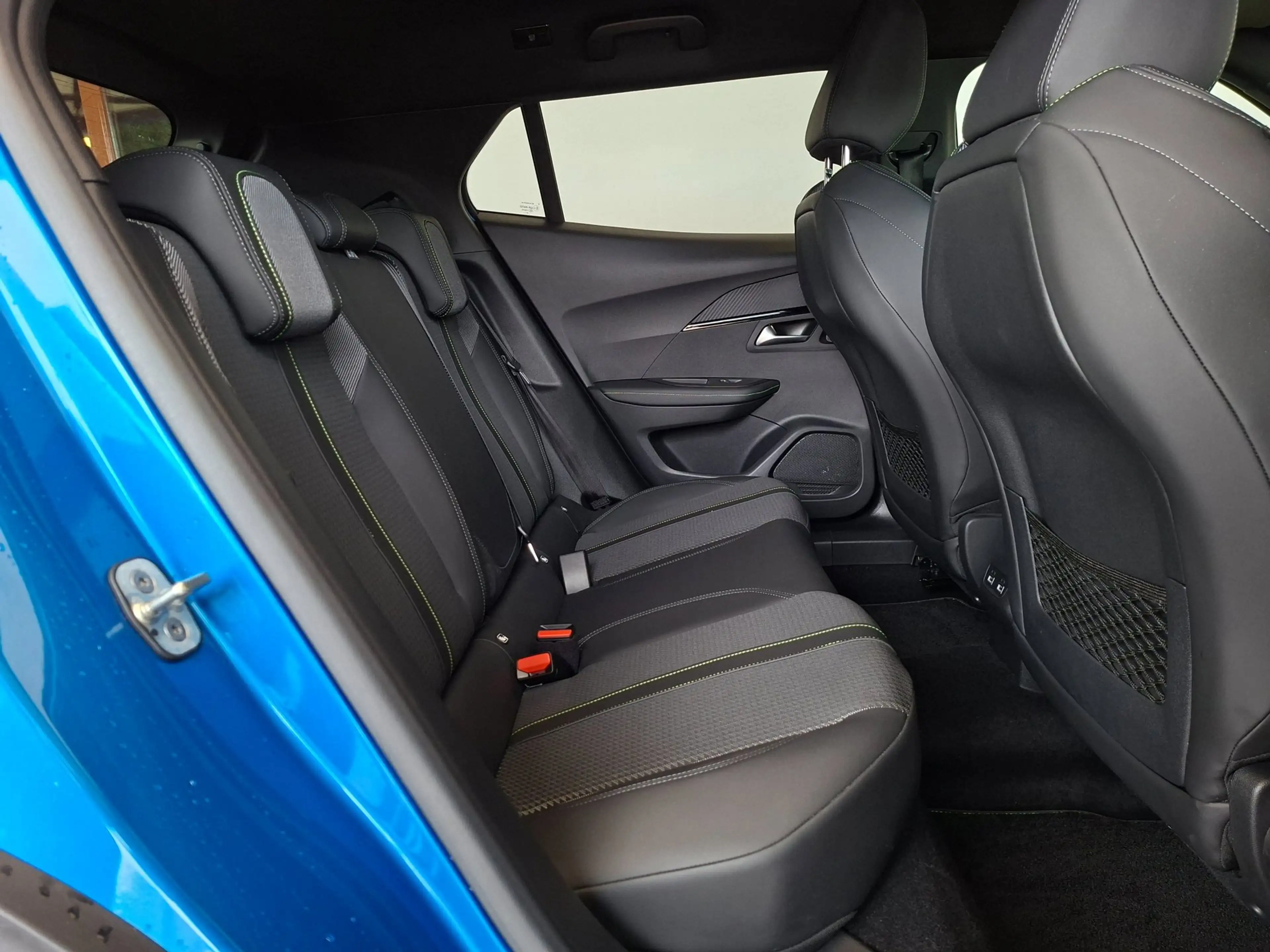 Peugeot 2008 1.2 PureTech GT-Line|Lage km stand|Digital dashboa — photo 5
