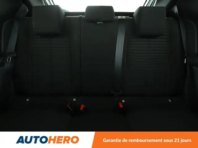 Peugeot 208 view 15