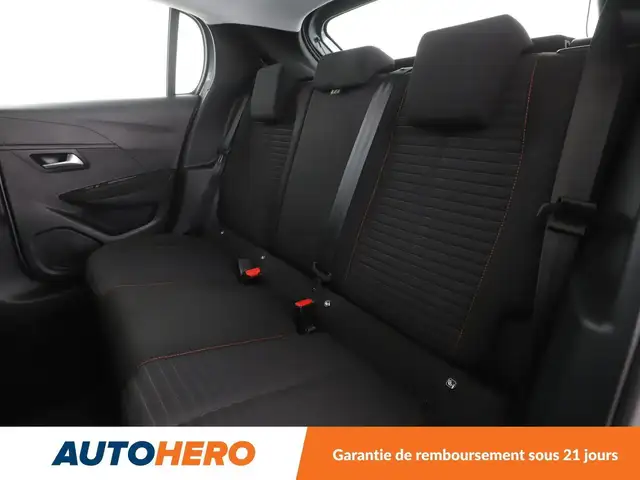 Peugeot 208 view 14