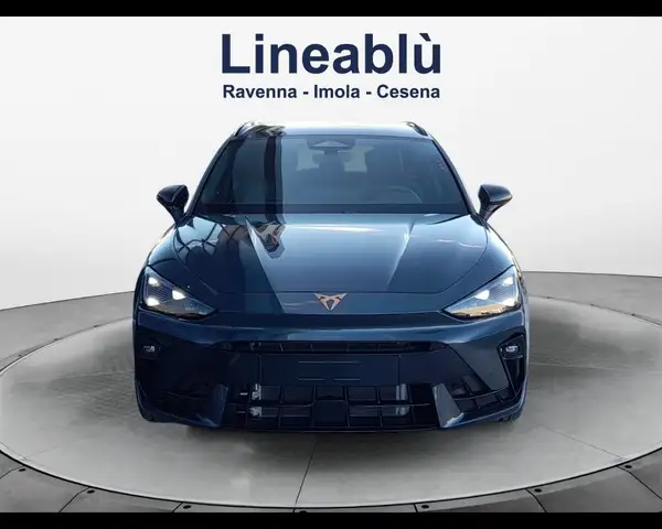 Cupra Leon view 8
