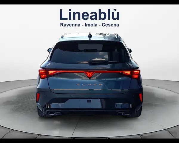 Cupra Leon view 4