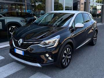 RENAULT Captur 1.0 TCe Techno