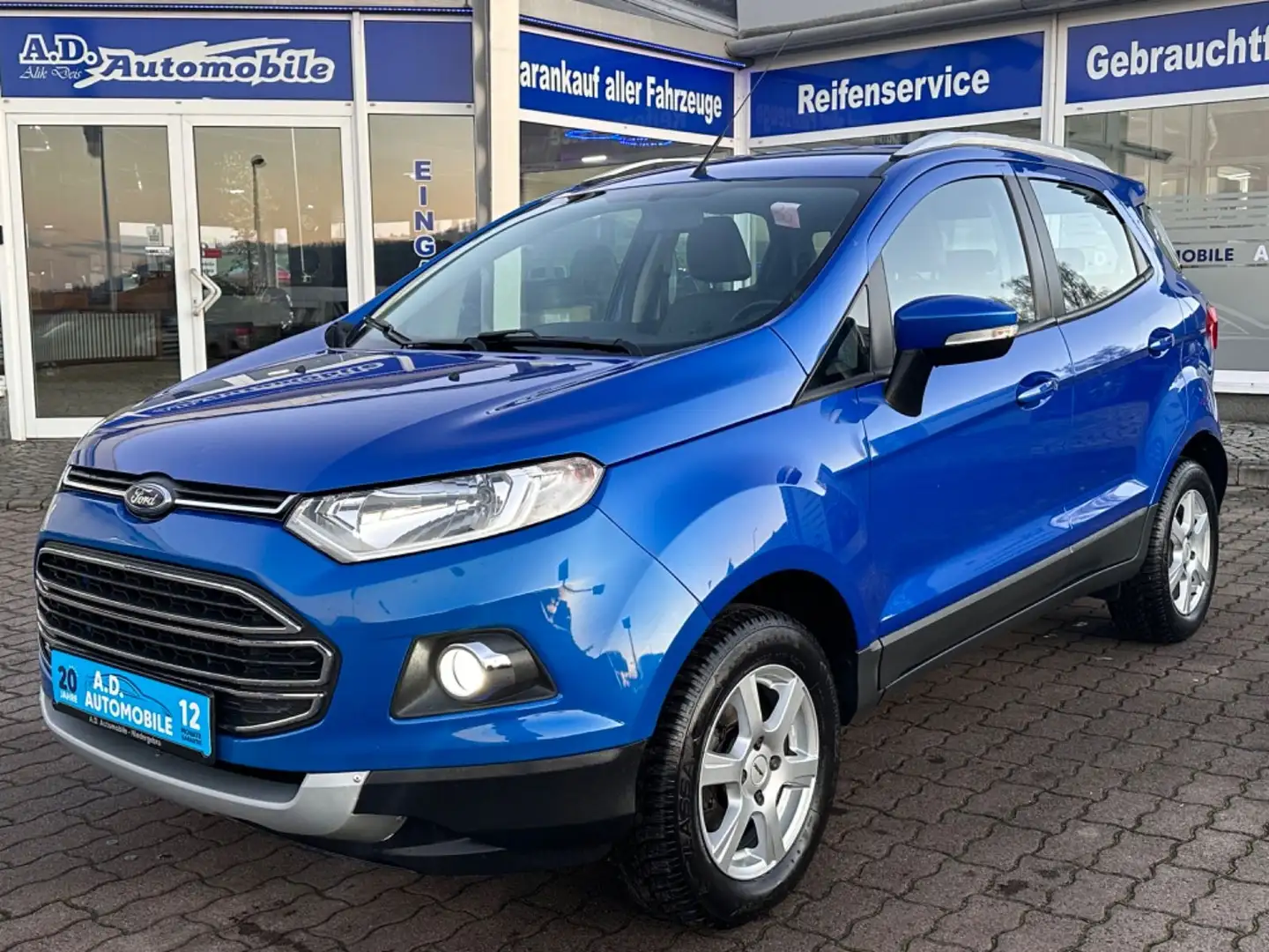 Ford EcoSport Titanium Blau - 1