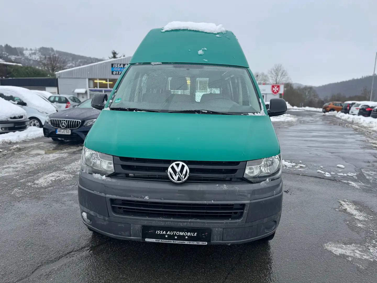 Volkswagen T5 Transporter Kasten-Hochdach lang 4Motion/AHK/Euro5/1.Hand/ Grün - 2