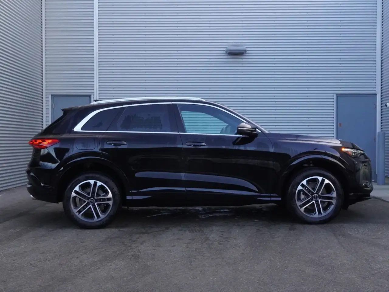 Audi Q5 снимка Audi Q5