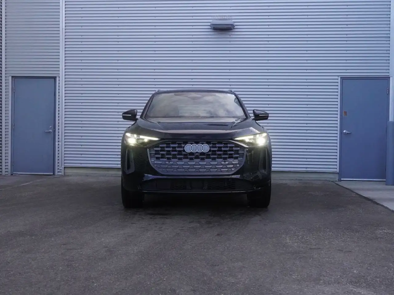 Audi Q5 снимка Audi Q5
