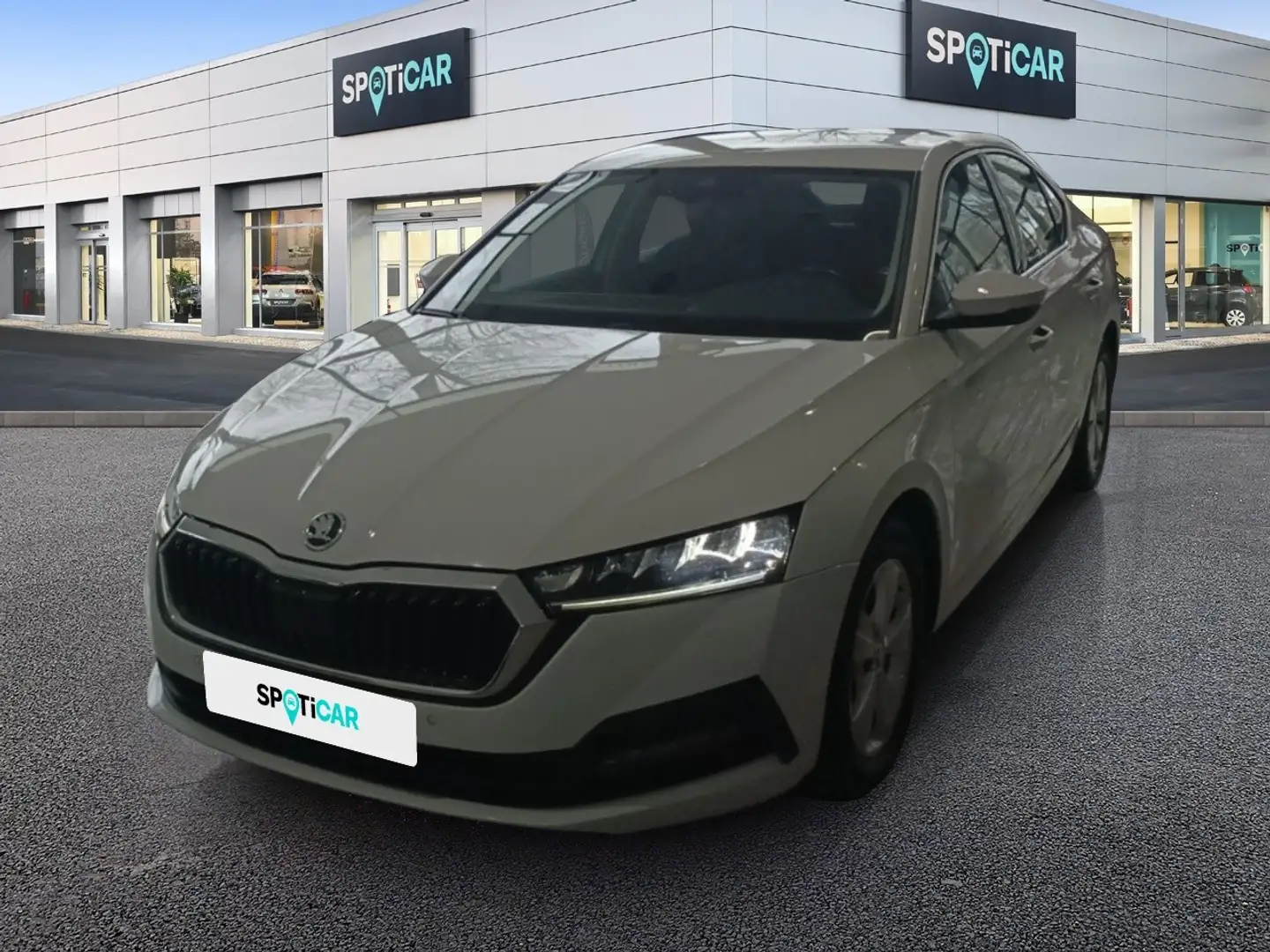 Skoda Octavia 1.5 TSI MHEV Ambition DSG - 2