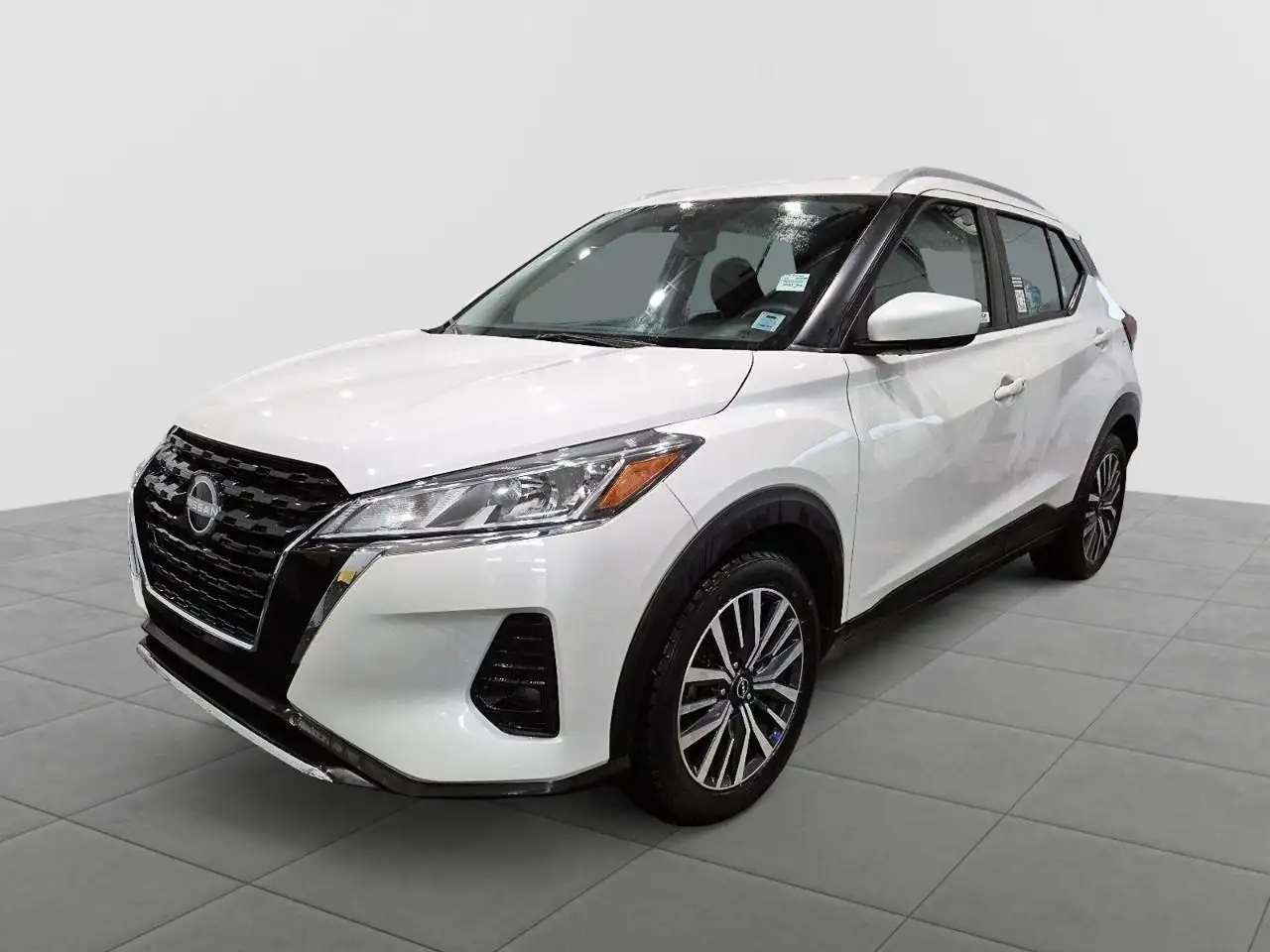 2024 Nissan Kicks