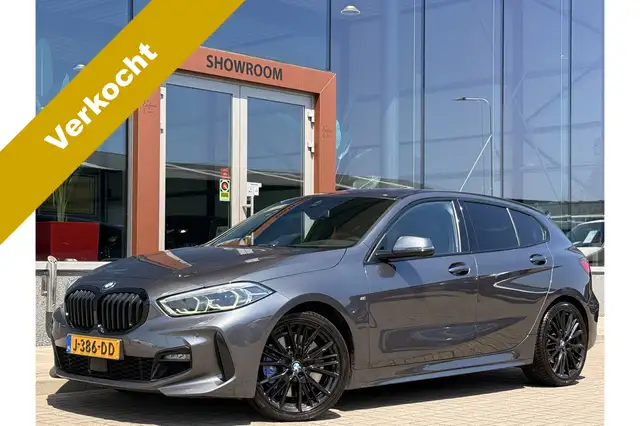 BMW 118 1-serie 118i M-Sport Executive Edition | Apple Car