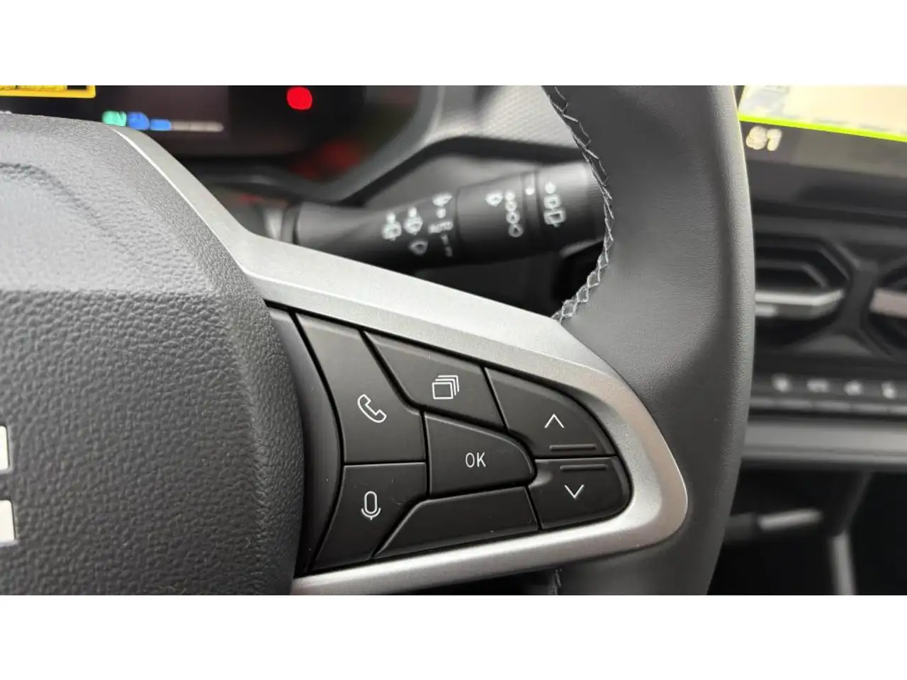 Dacia Duster — photo 14