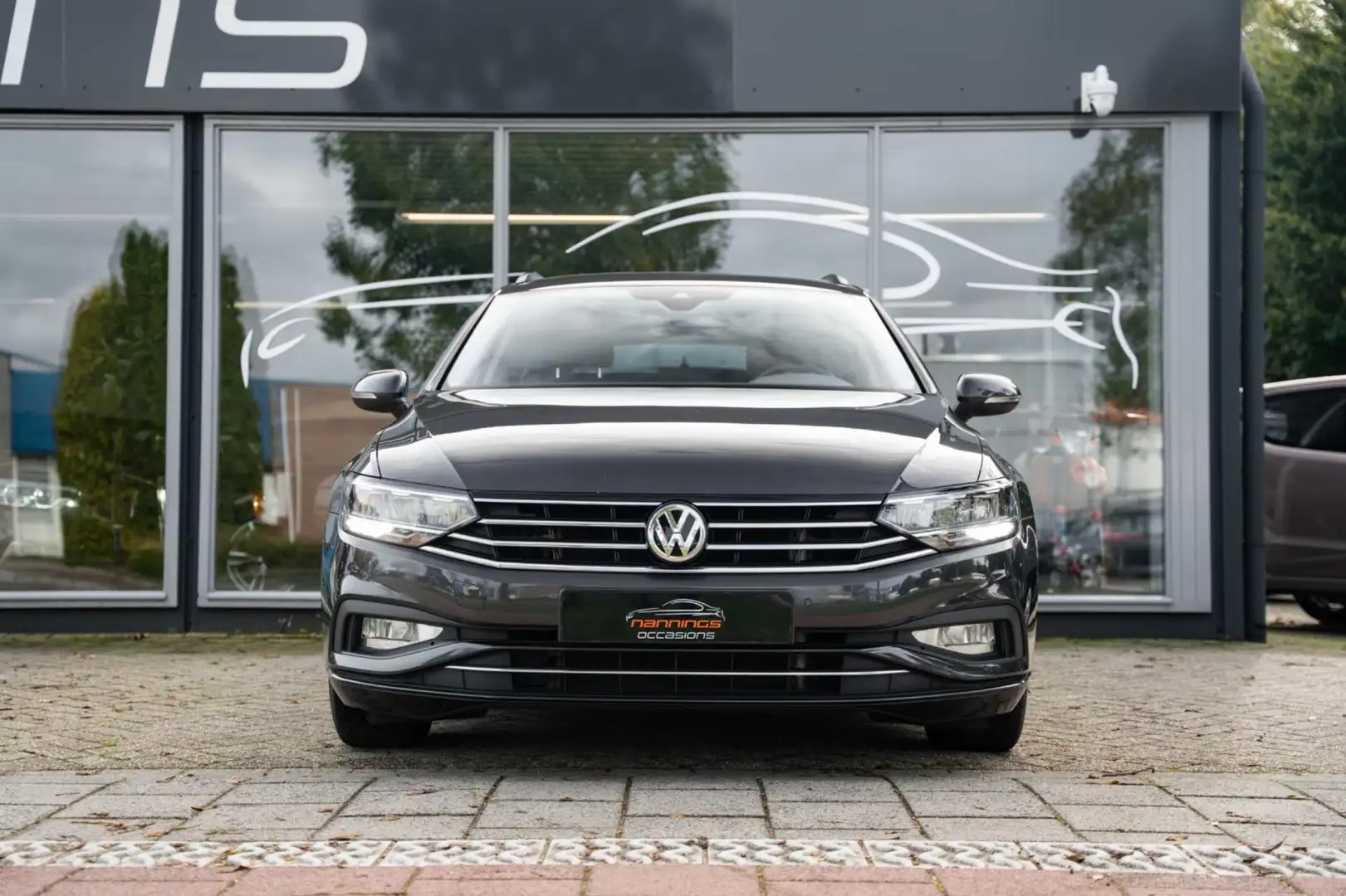 Volkswagen Passat Variant 1.5 TSI Elegance Business R|Apple CarPlay|Adaptive Grigio - 2