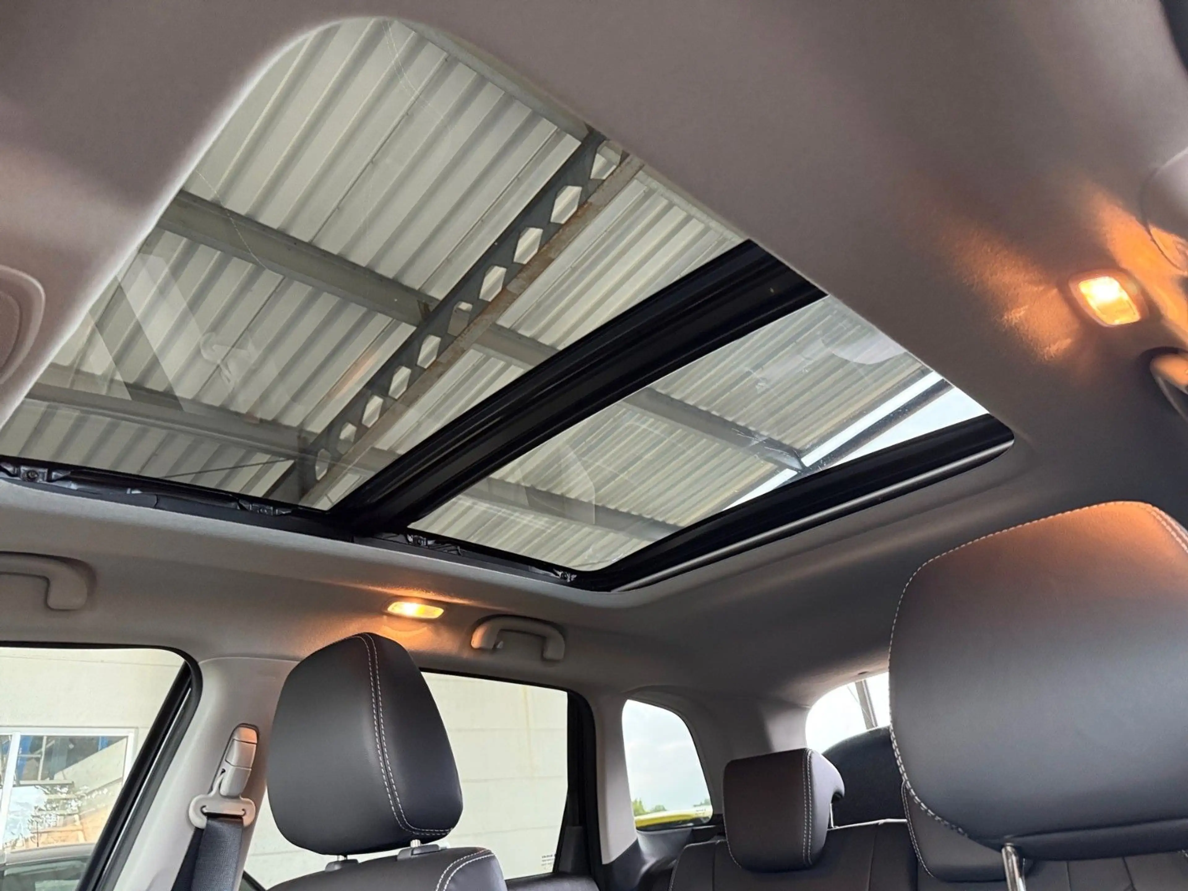 Suzuki Vitara 1.4 BOOSTERJET Hybrid Comfort+ Allgrip — photo 14