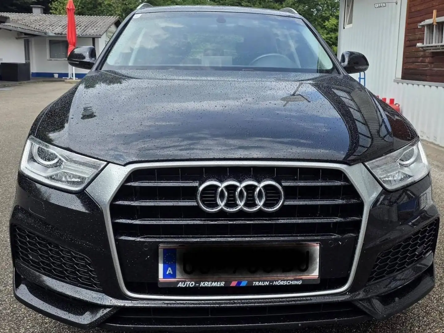 Audi Q3 Q3 2,0 TDI Design S-tronic Design Schwarz - 1