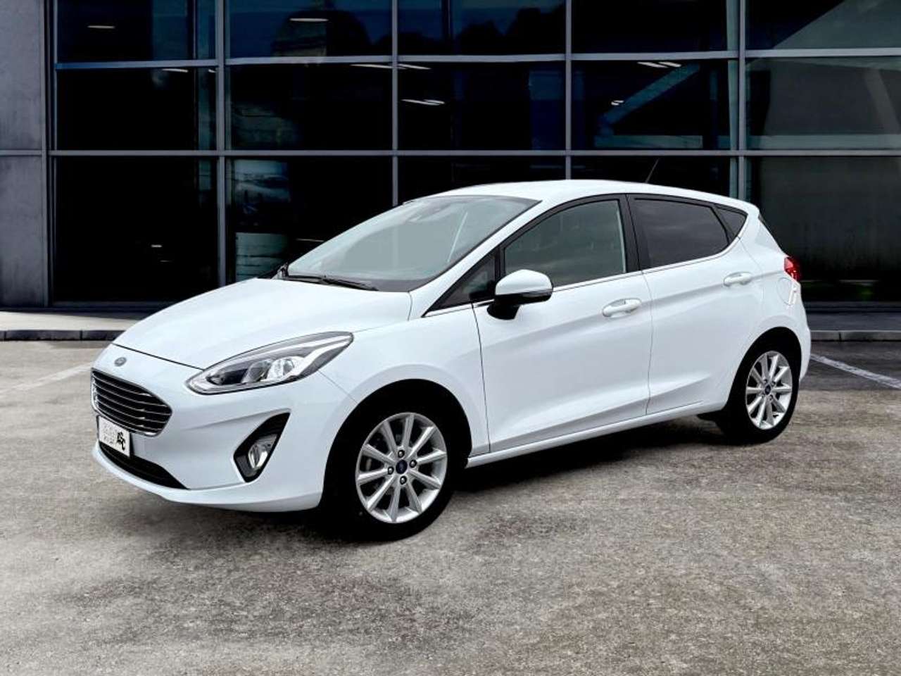 Ford Fiesta 1.1 BENZ Titanium 85cv OK NEOPATENTATI