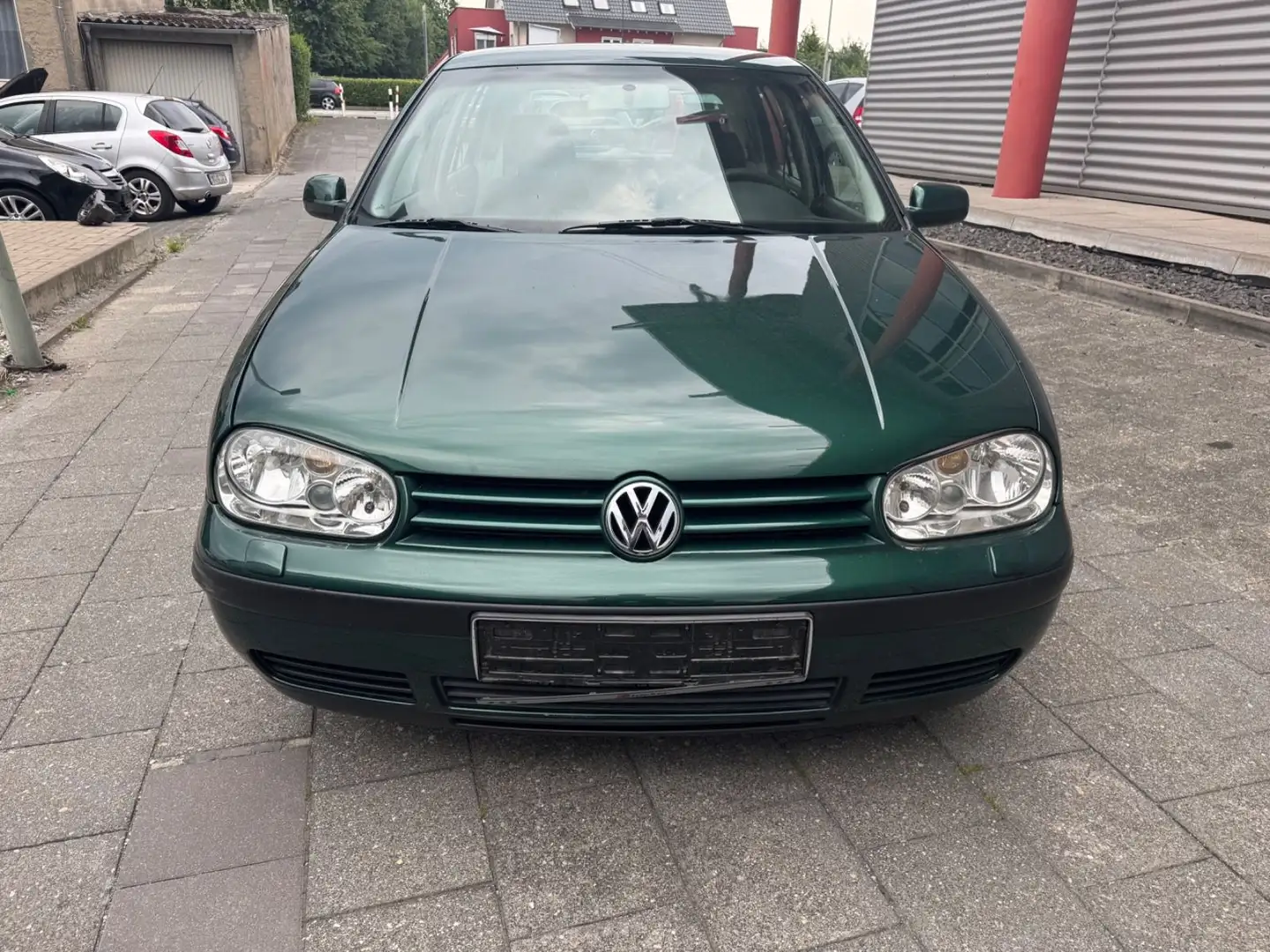 Volkswagen Golf 1.4 Edition Grün - 2