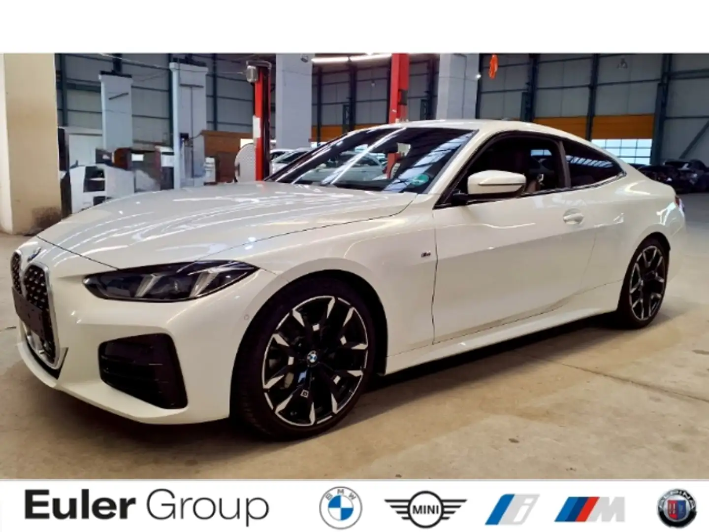 BMW 420 i Coupe M Sport 19'' ACC LCProf Innov.+Comf.Pak. M Weiß - 1