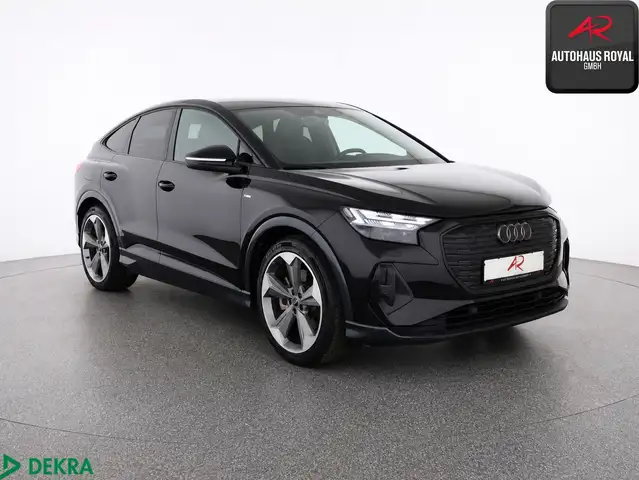 Audi Q4 E-Tron view 7
