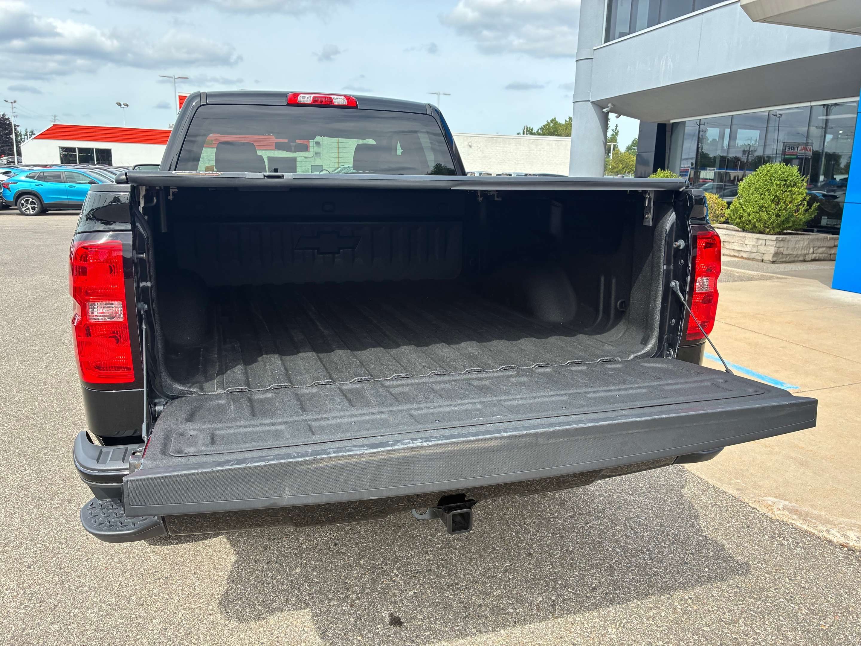 2019 Chevrolet Silverado 1500 LT — снимка 1