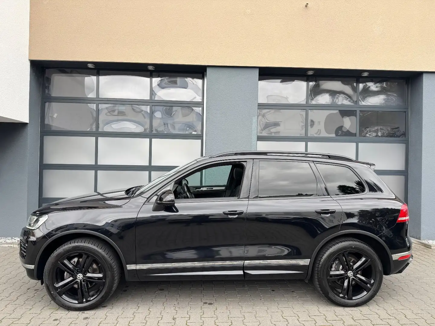 Volkswagen Touareg V6 TDI R-Line-Paket Noir - 2