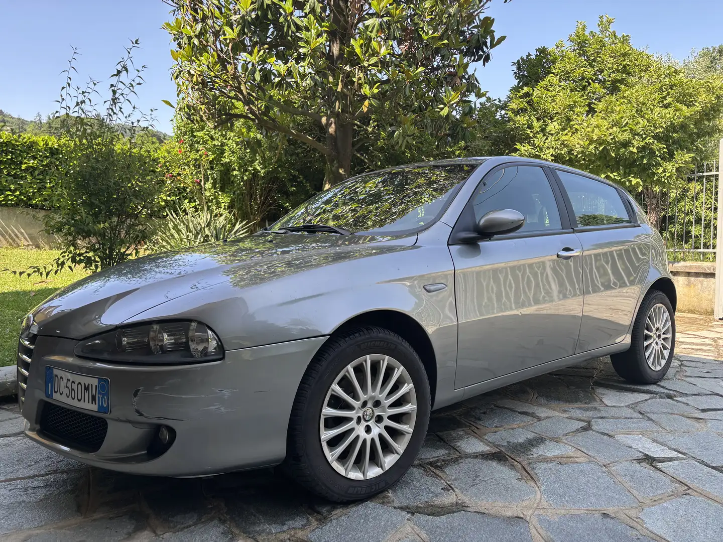 Alfa Romeo 147 Alfa 147 1.9 jtd distinctive 2006 - 1