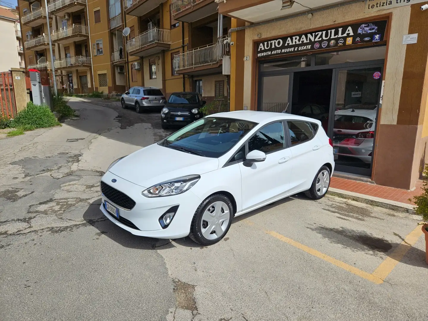 Ford Fiesta Fiesta 1.5 EcoBlue 5 porte Connect Blanc - 1