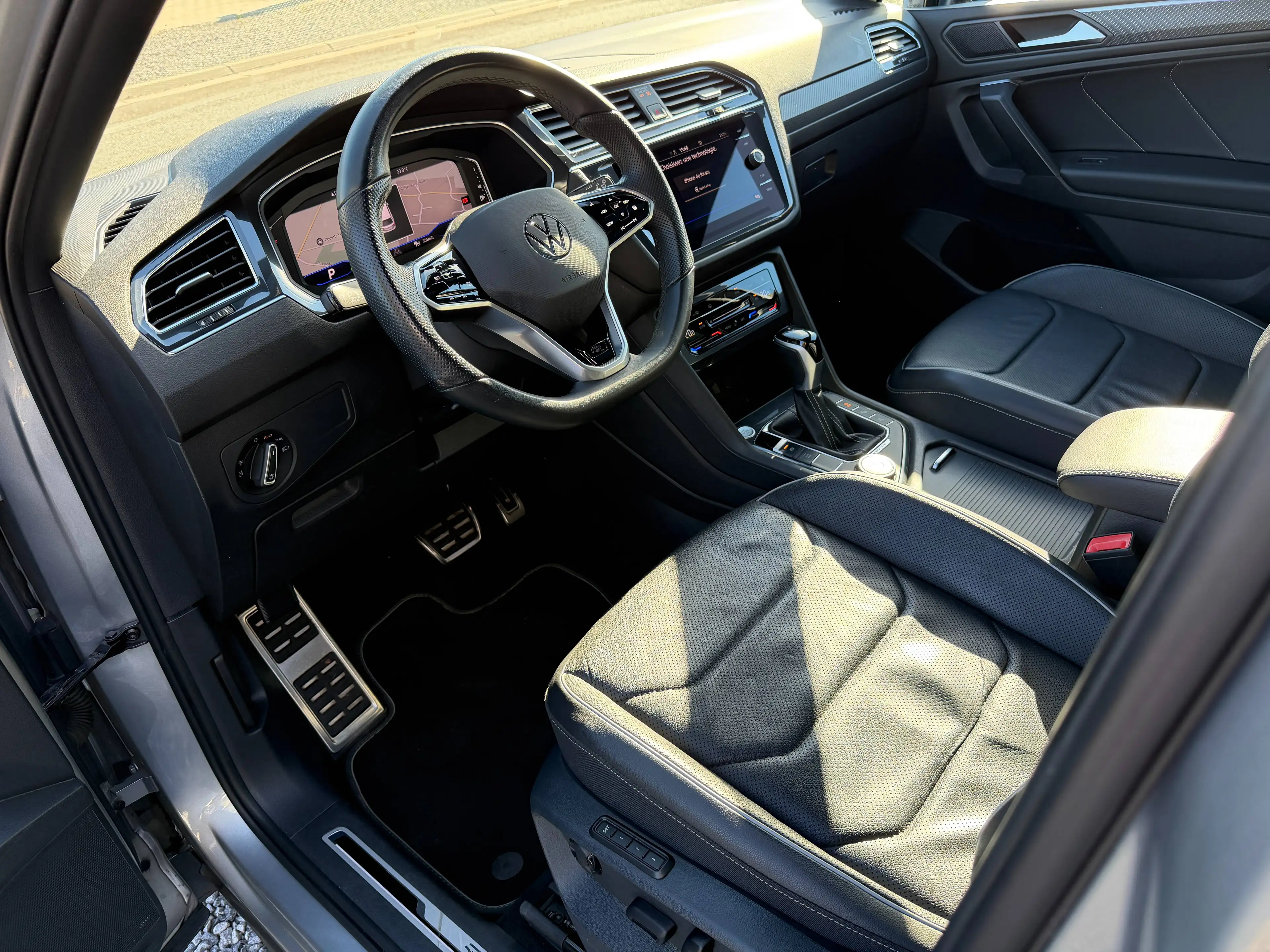 Volkswagen Tiguan Allspace R-Line 7pl. 4Motion FULL OPTIONS 200CV 2.0TDi GARANTIE 12 MOIS — photo 9