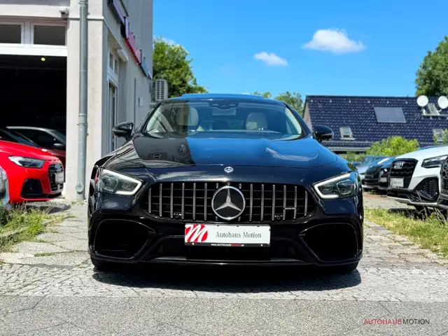 Mercedes-Benz Amg GT view 3