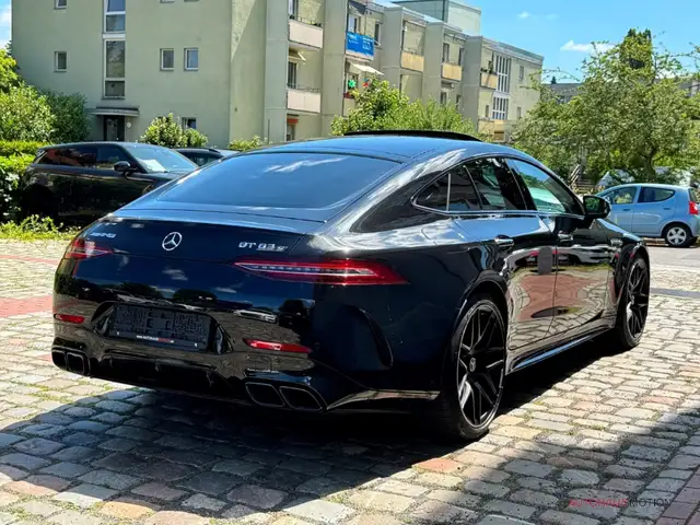 Mercedes-Benz Amg GT view 5