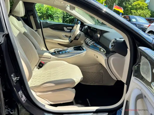 Mercedes-Benz Amg GT view 15