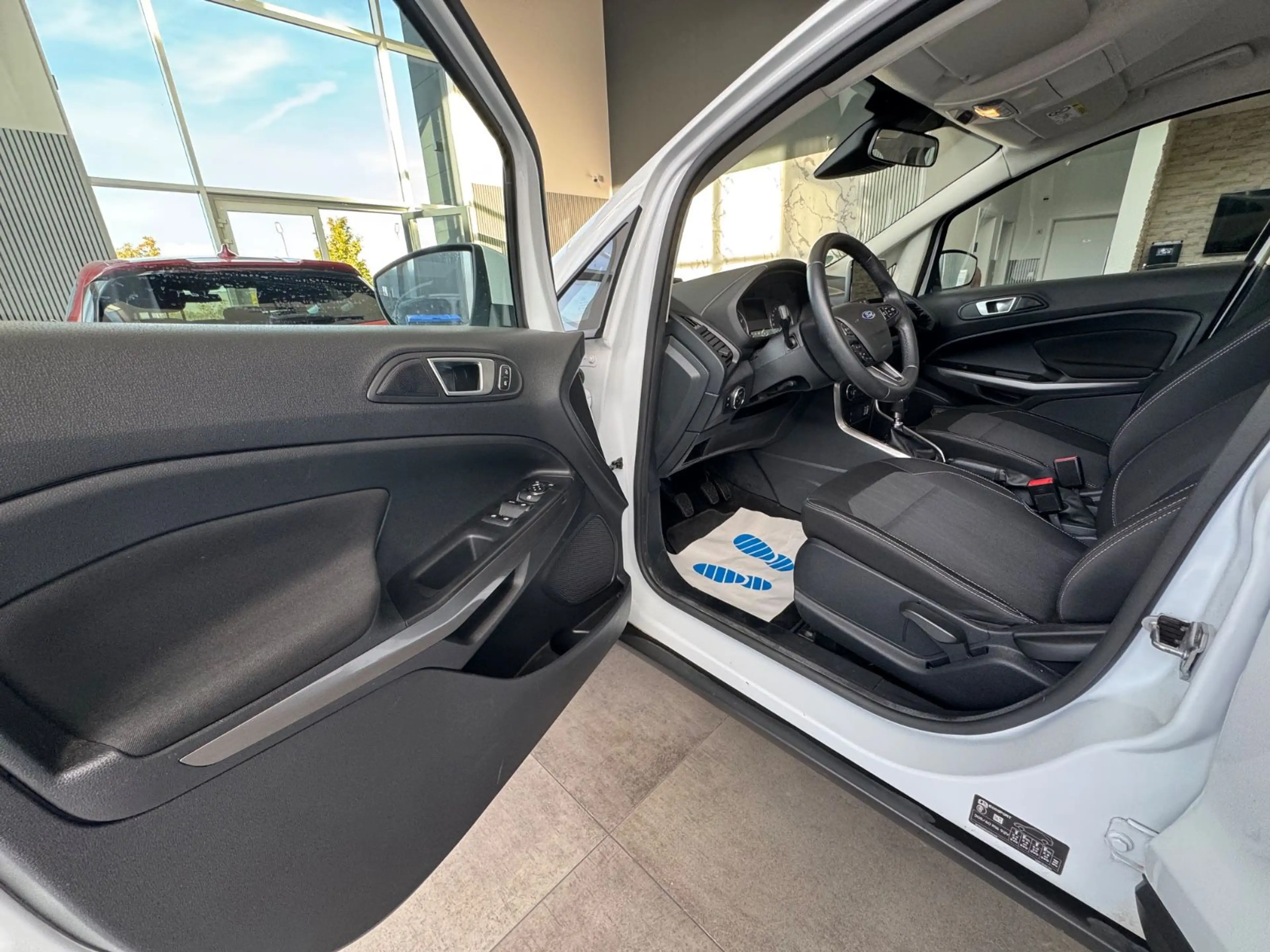 Ford EcoSport Sitzheizung Tempmat PDC — photo 5