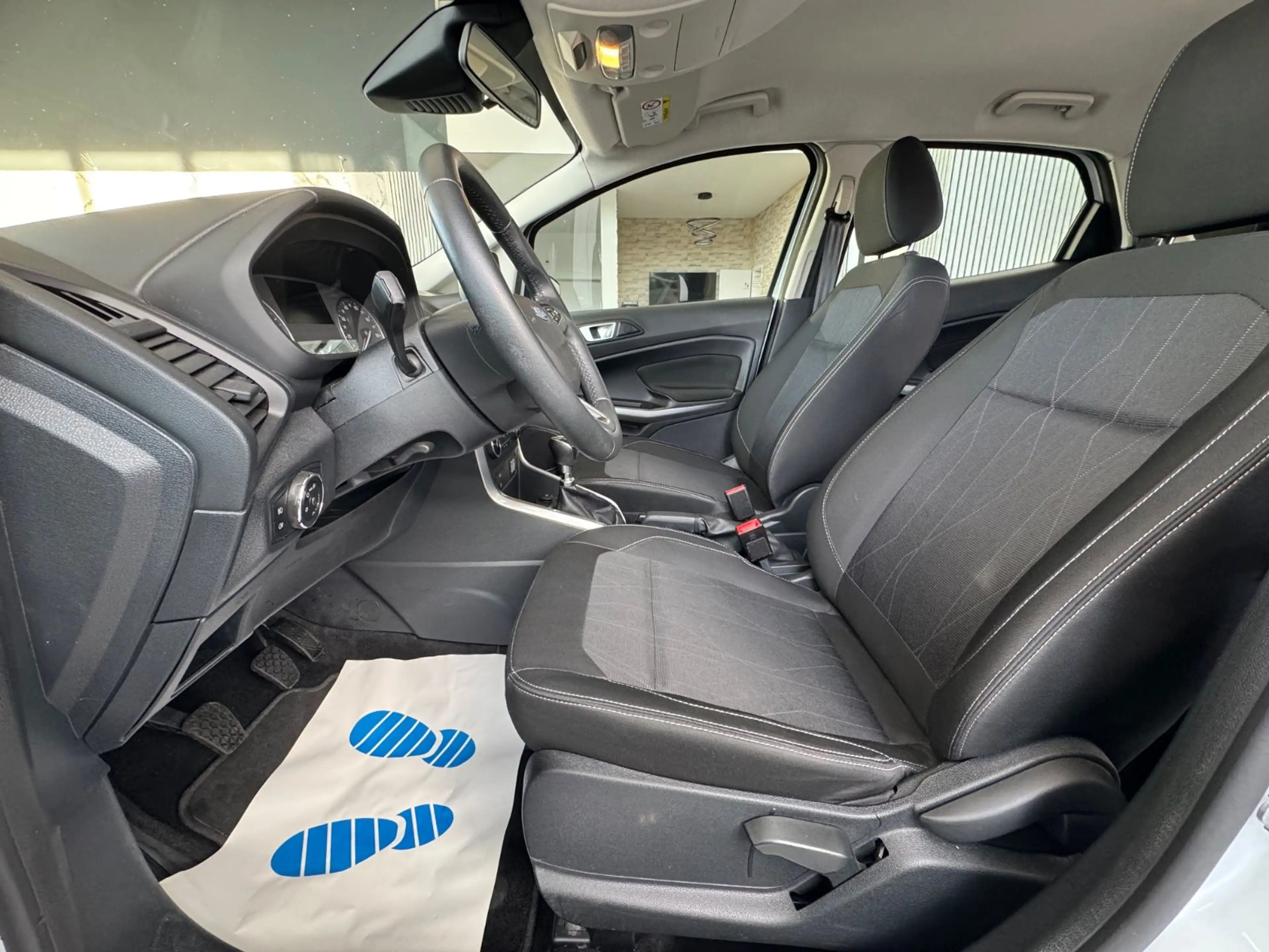 Ford EcoSport Sitzheizung Tempmat PDC — photo 6