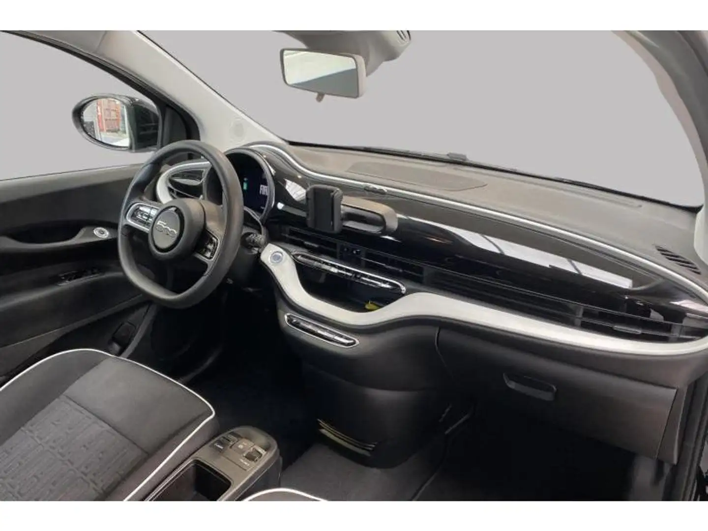 Fiat 500e BEV Zwart - 2