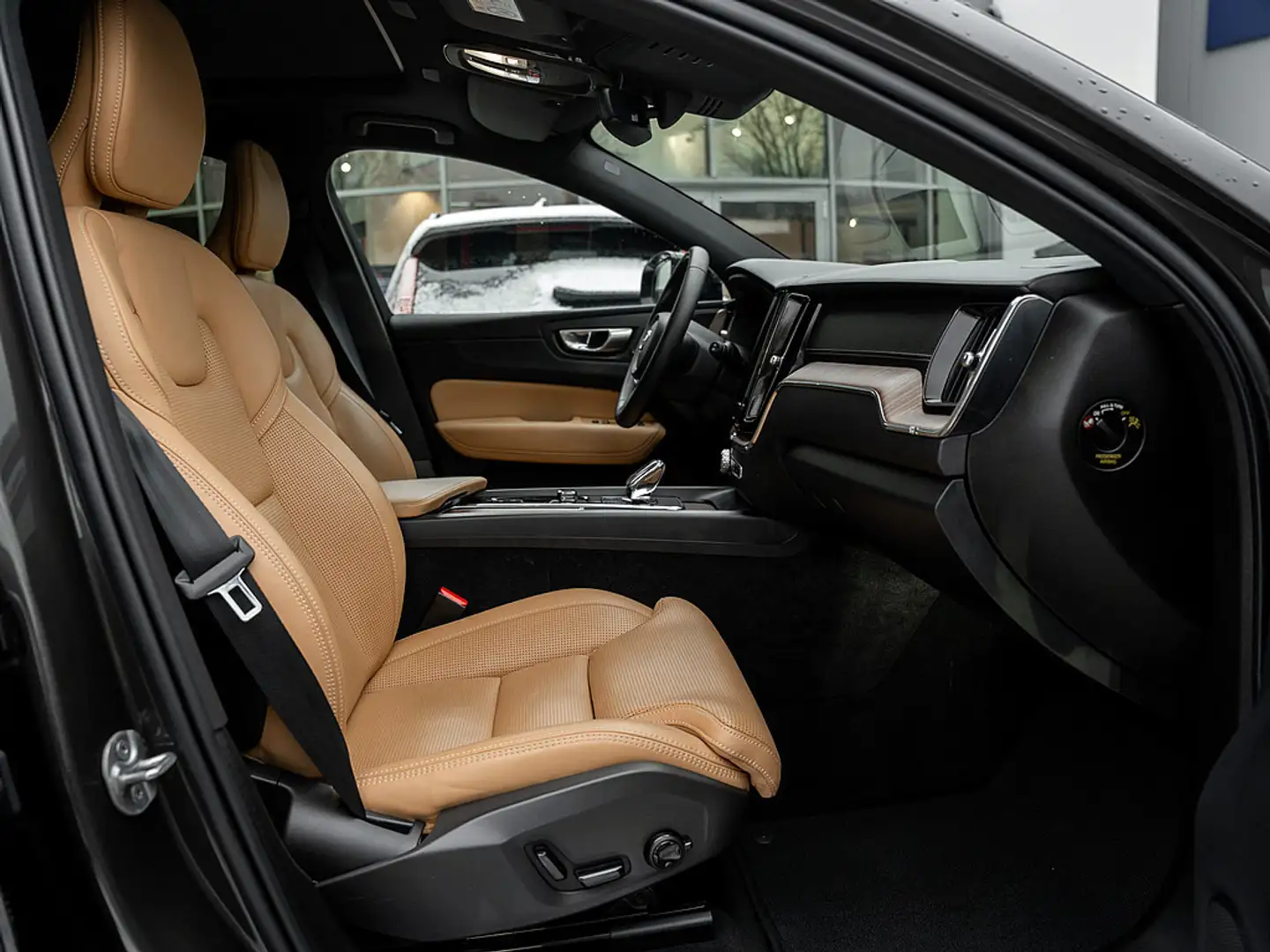 Volvo XC60 T8 AWD Ultimate Dark Gris - 2