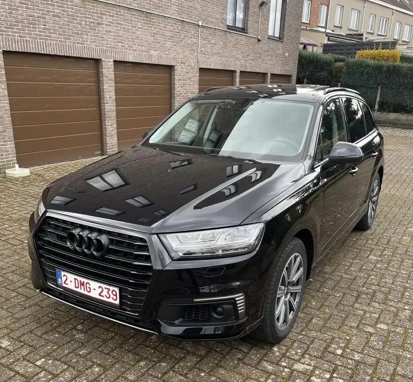 Audi Q7 e-tron 2018 из Европы — купить под ключ