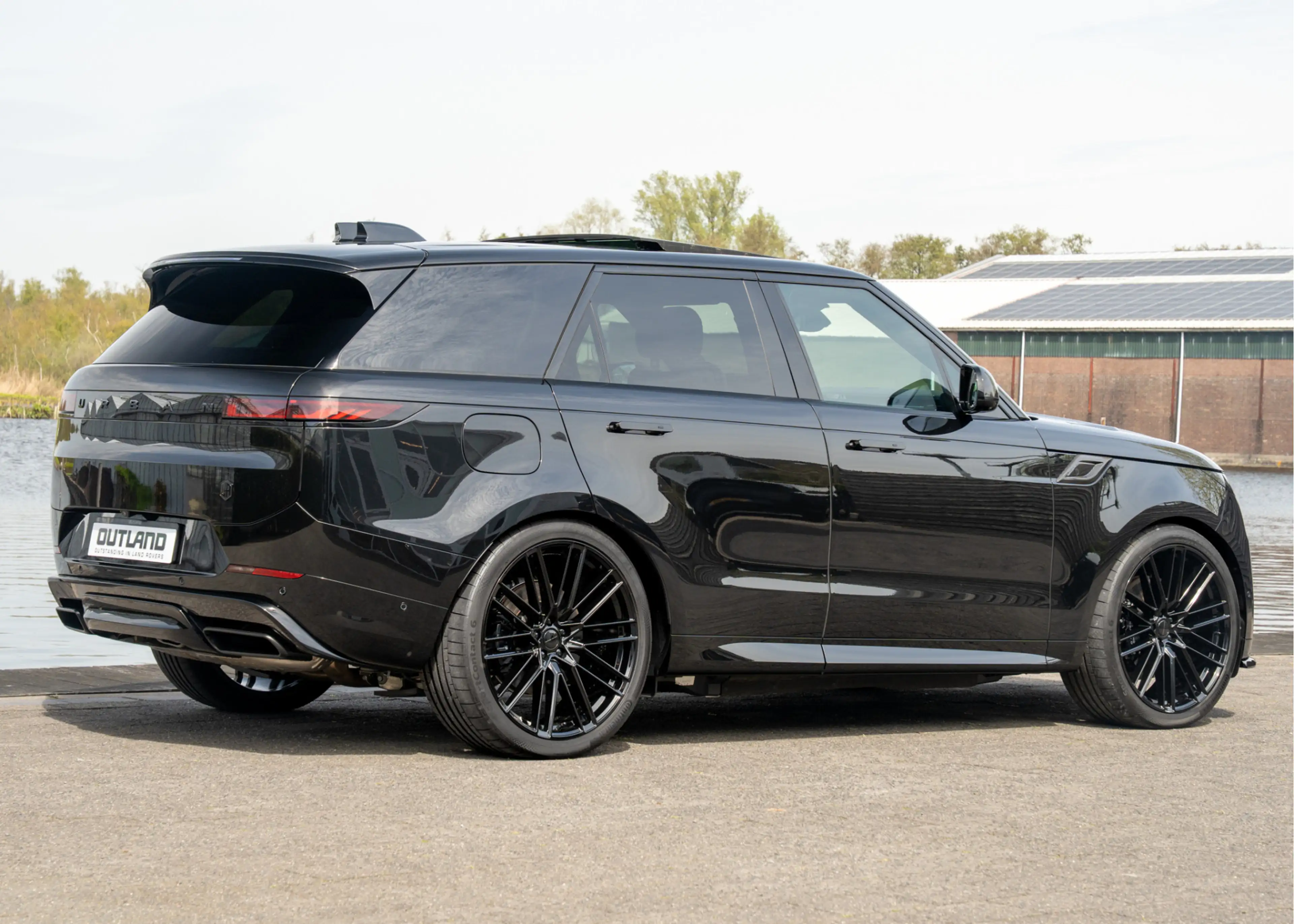 Land Rover Range Rover Sport P460e Dynamic HSE | URBAN Black Label | 24" inch | — photo 7