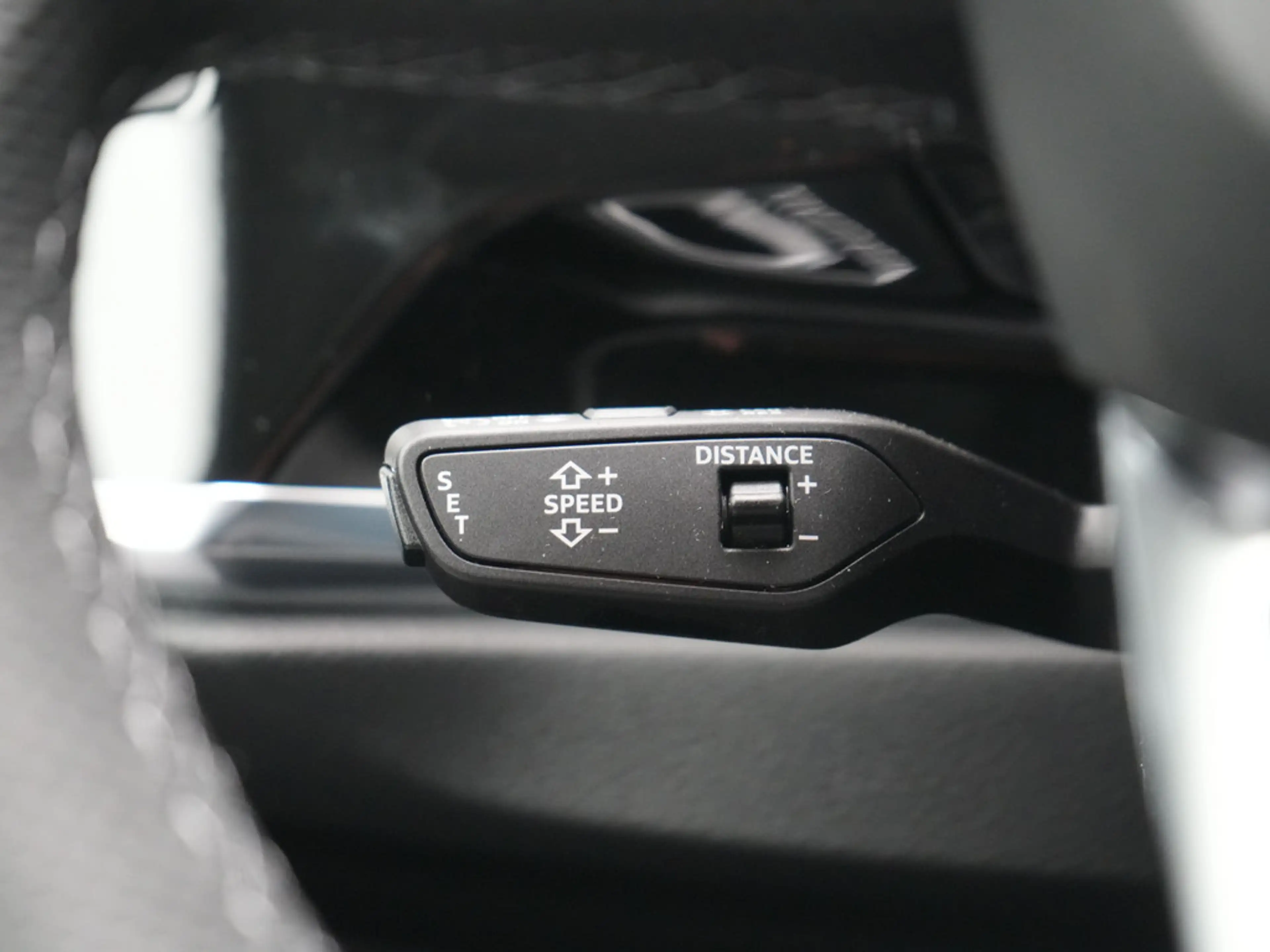 Audi Q3 Sportback S line PANO AHK LED KAM ACC PDC — photo 11