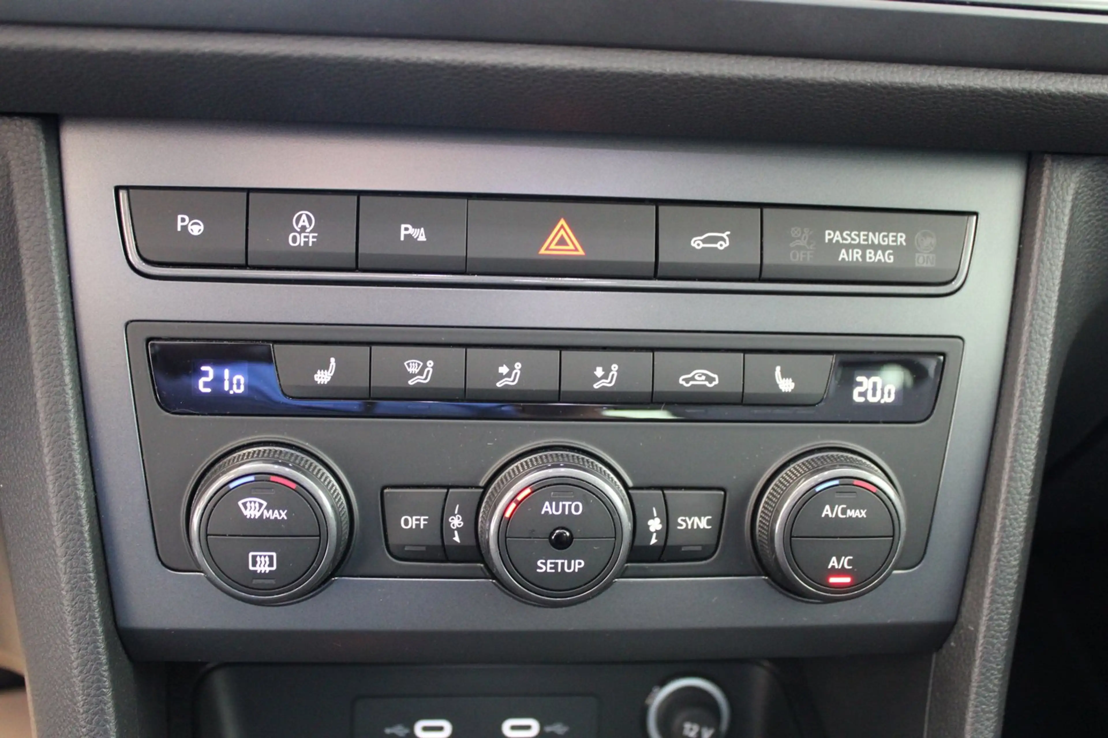 CUPRA Ateca 1.5 TSI DSG 150 — photo 16