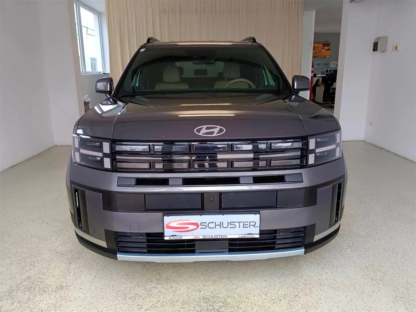 Hyundai SANTA FE Santa Fe 1,6 T-GDI Plug-In 4WD Prestige Line Grau - 2