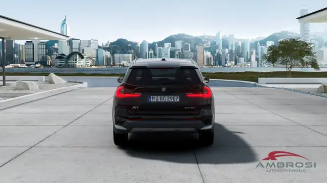 BMW X1 view 5