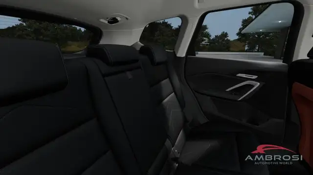 BMW X1 view 13
