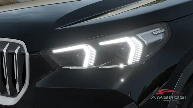 BMW X1 view 6