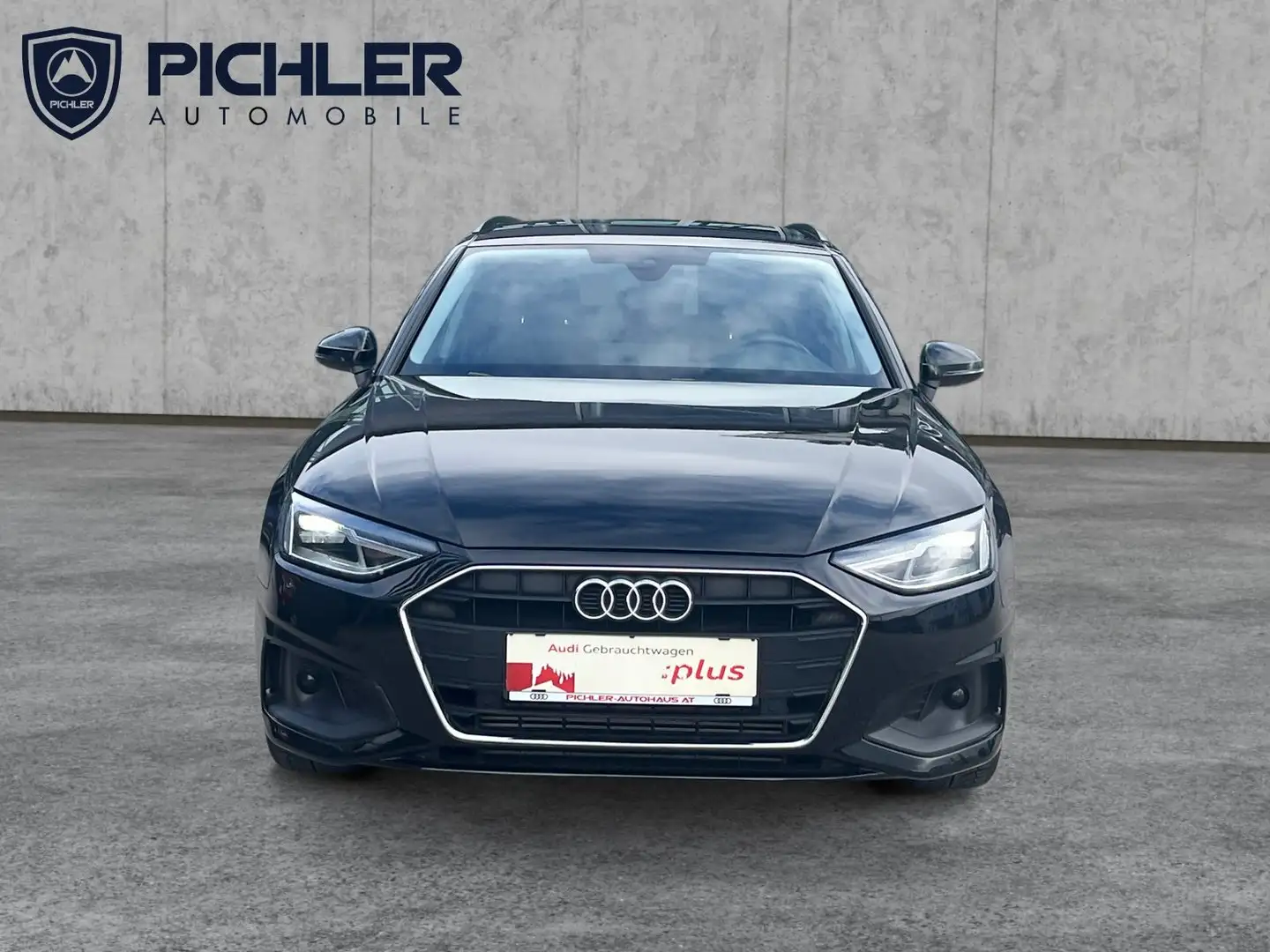 Audi A4 35 TFSI Schwarz - 2
