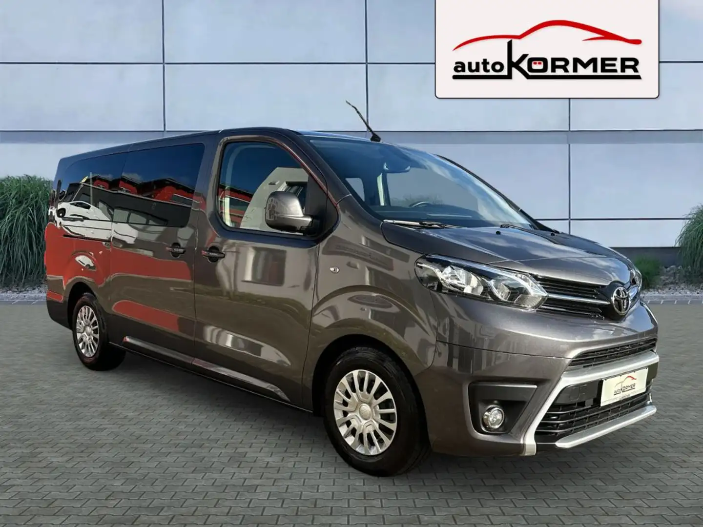 Toyota Proace Verso L2 Shuttle (9-Si.) Automatik,CarPlay,Sitzhzg Gris - 1